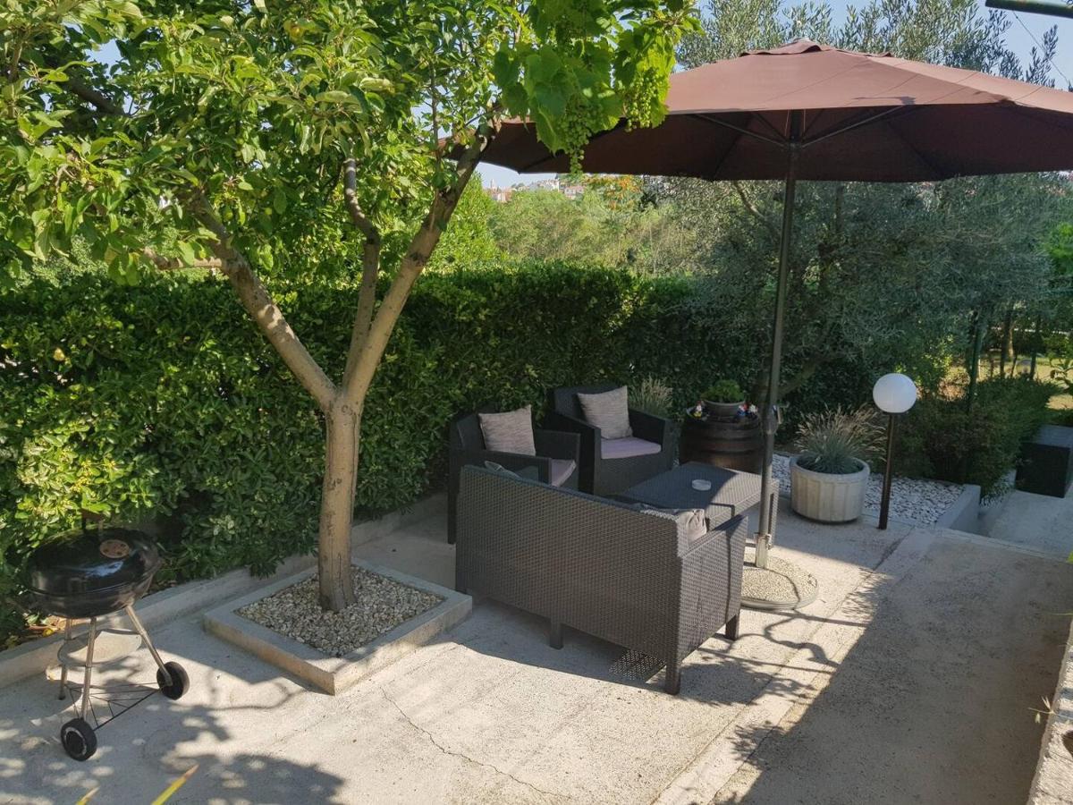 Apartment Tara Pula Zewnętrze zdjęcie