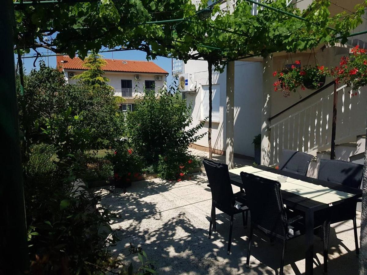 Apartment Tara Pula Zewnętrze zdjęcie