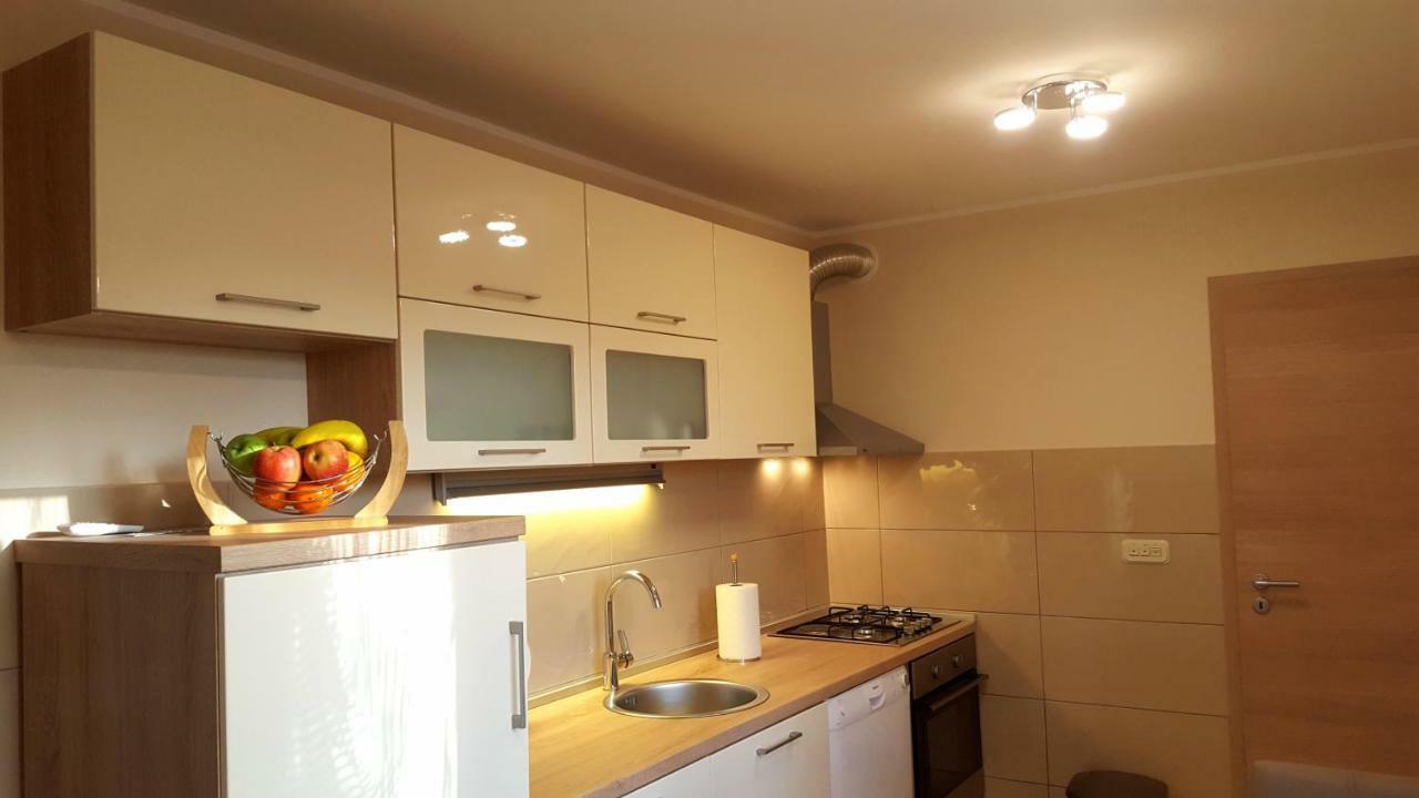 Apartment Tara Pula Zewnętrze zdjęcie